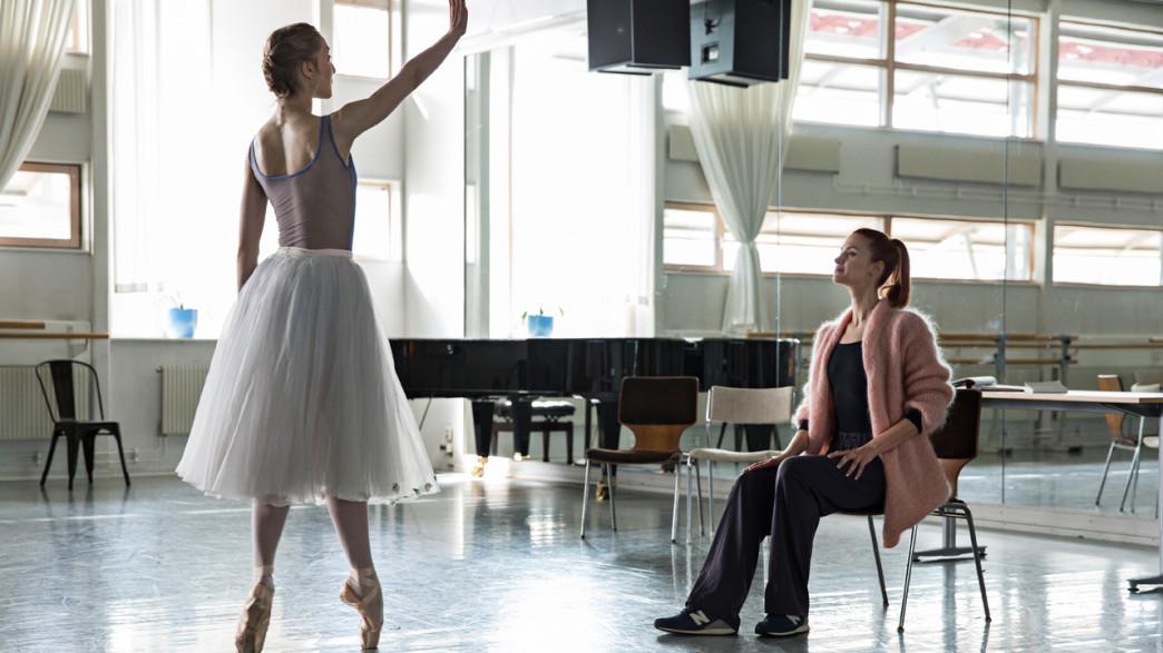 Фото - Не оставляй меня: 1044x587 / 73.83 Кб