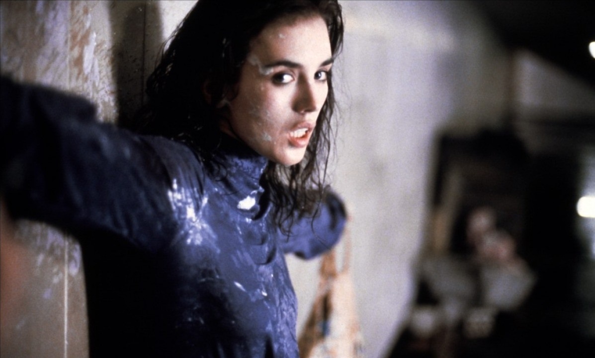 Фото - Одержимая: 1197x721 / 149.7 Кб