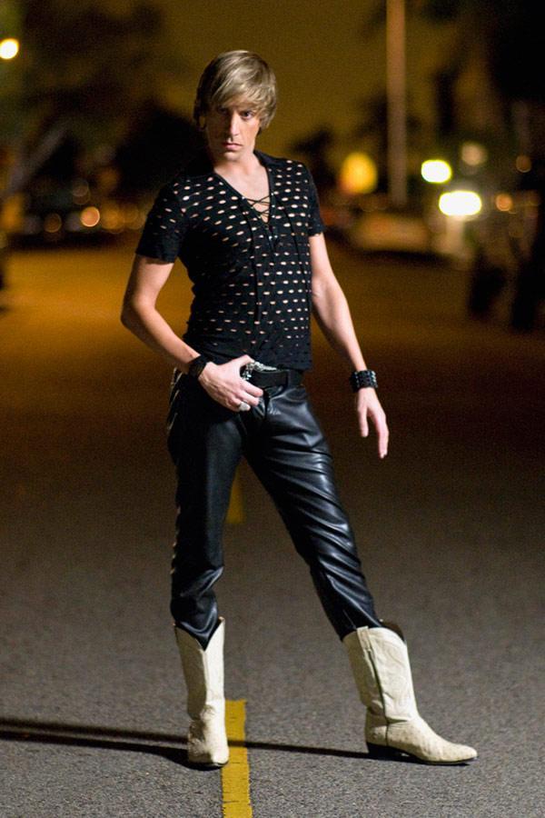 Фото - Бруно: 600x900 / 69.09 Кб