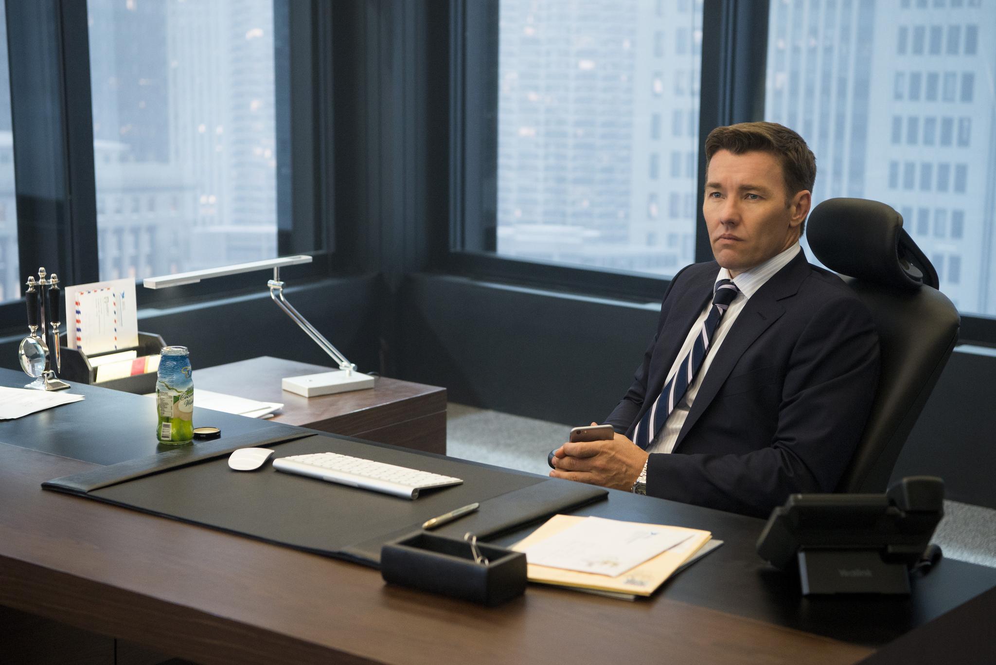 Фото - Опасный бизнес: 2048x1367 / 203.07 Кб