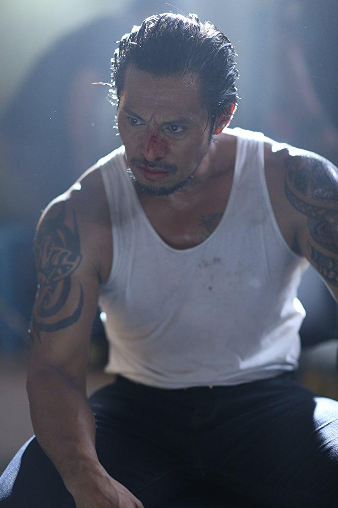 Фото - Кикбоксер возвращается: 666x1000 / 48.42 Кб