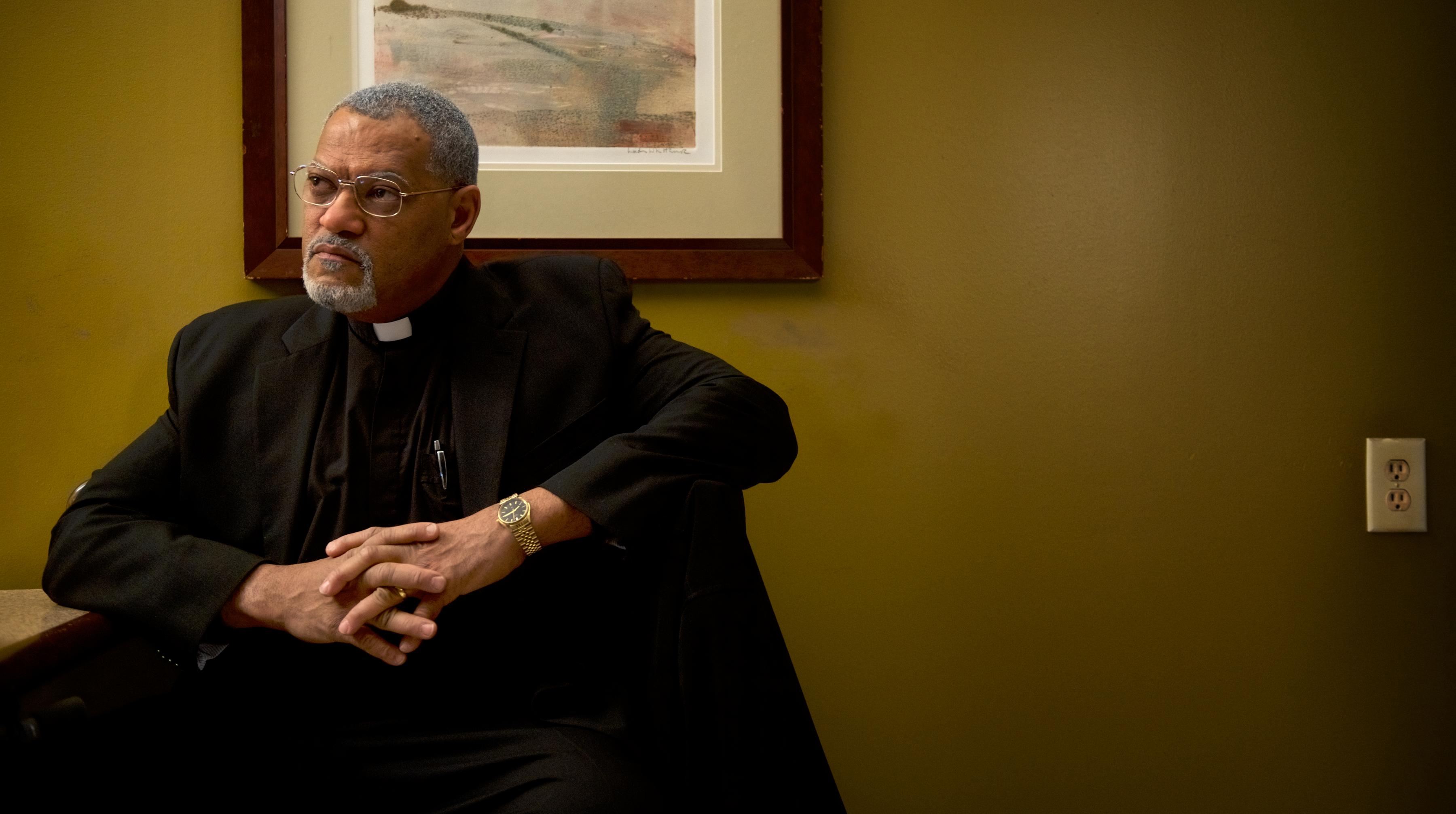 Фото - Последний взмах флага: 3600x2014 / 438.95 Кб