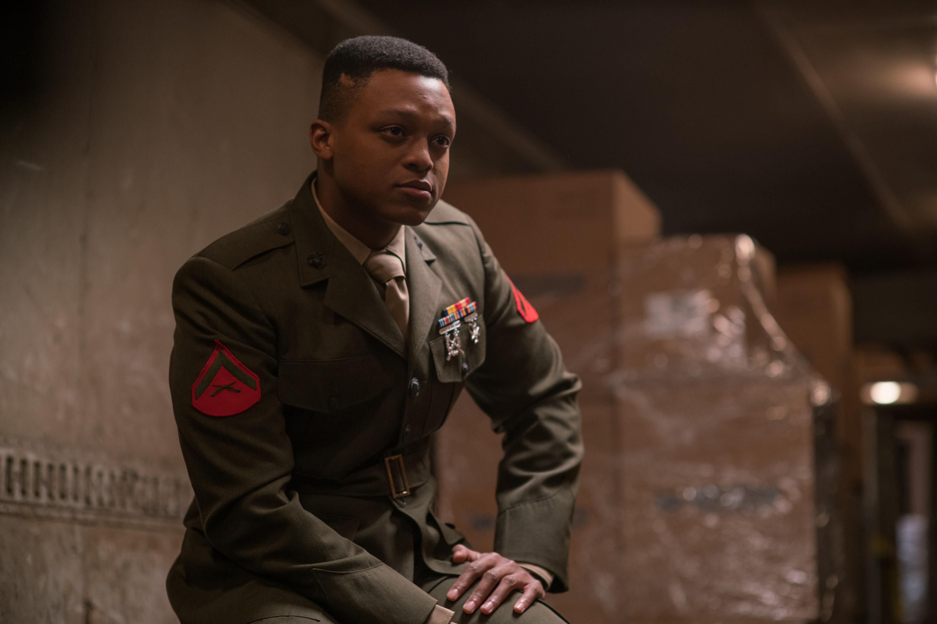 Фото - Последний взмах флага: 3600x2400 / 449.87 Кб