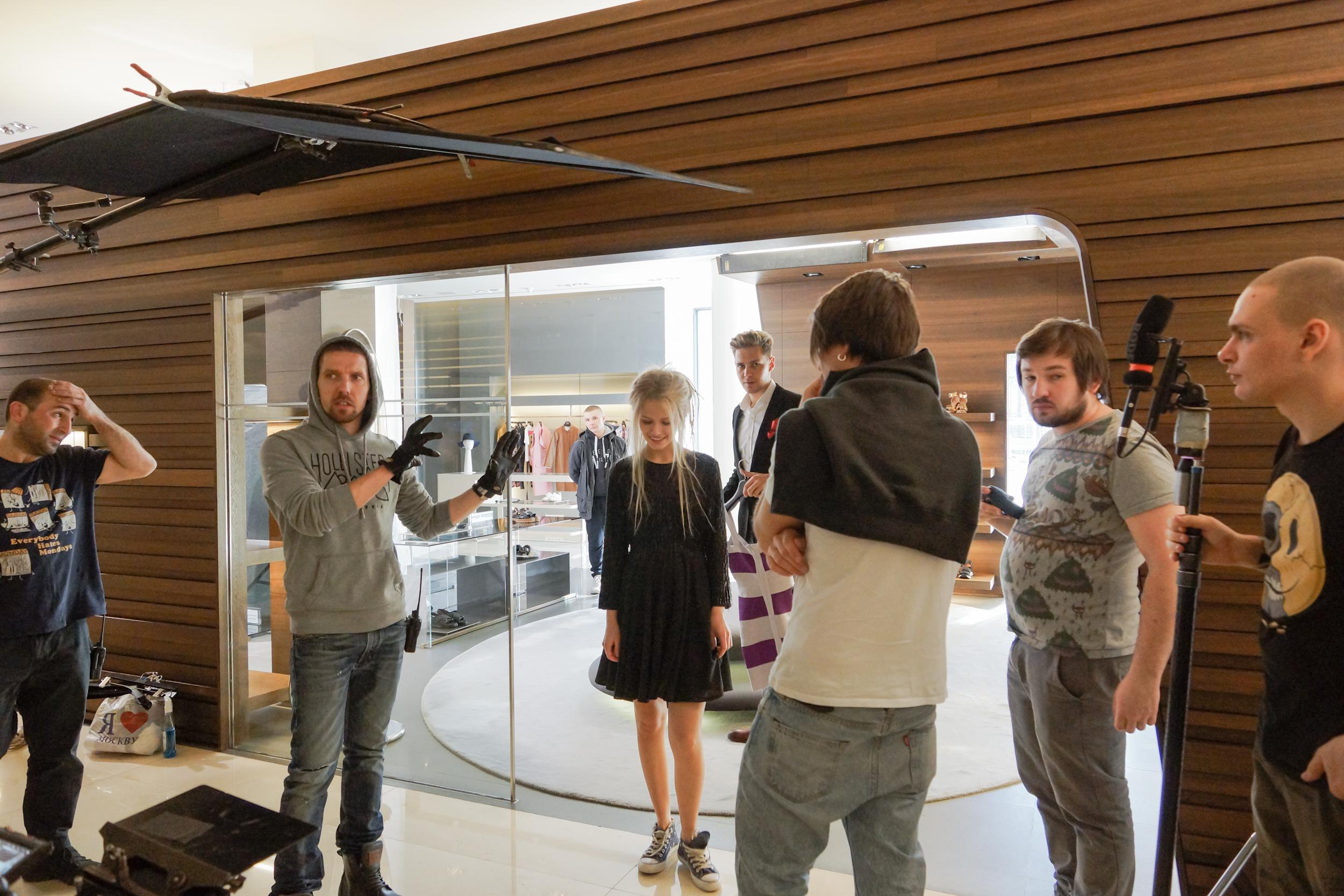 Фото - За гранью реальности: 2500x1667 / 436.94 Кб