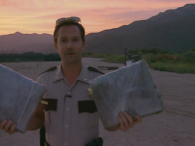 Фото - Рино 911: 640x480 / 303.73 Кб