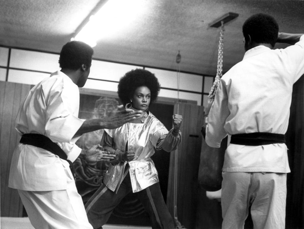 Фото - Клеопатра Джонс: 1000x755 / 83.73 Кб