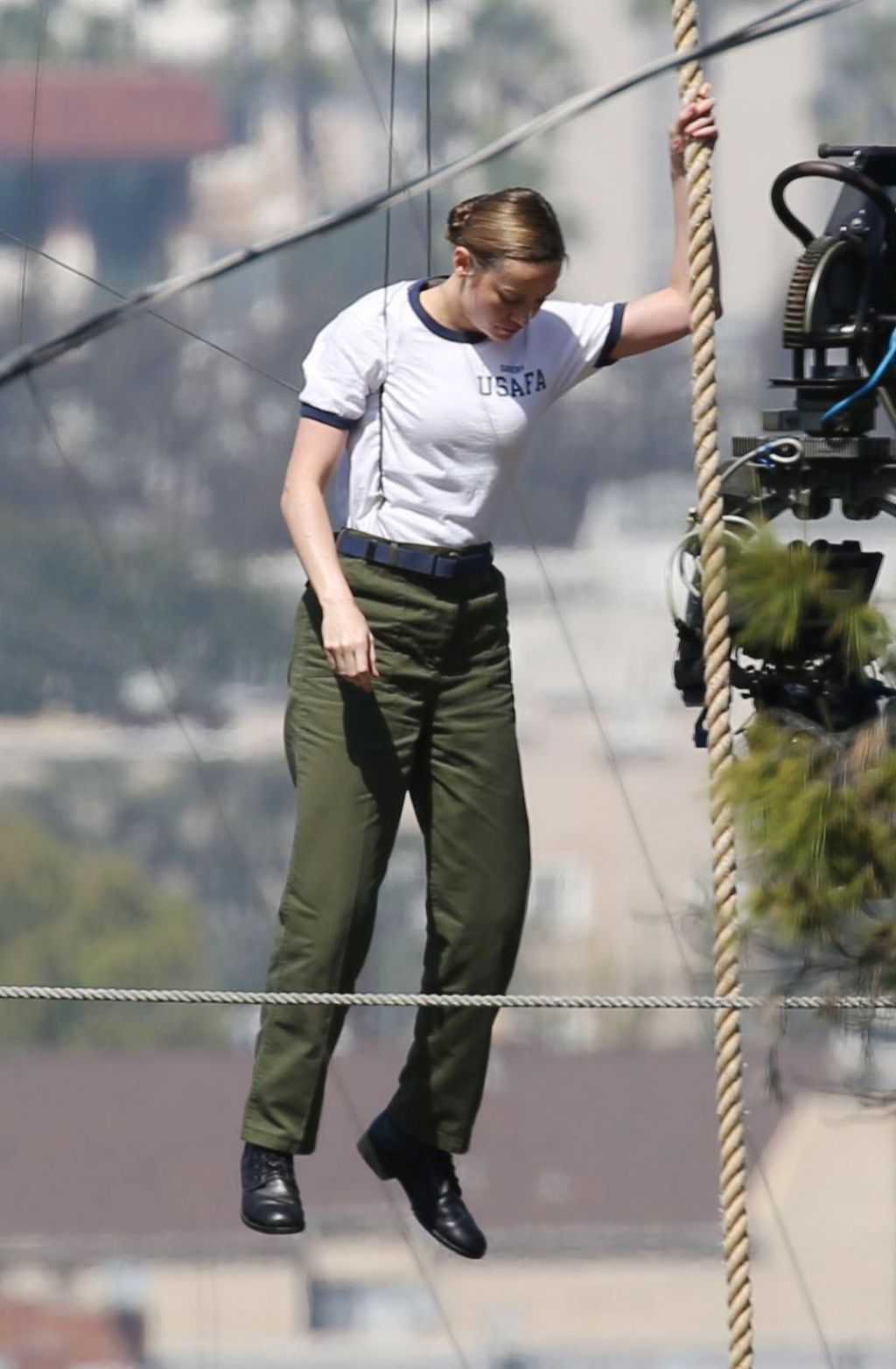 Фото - Капитан Марвел: 1024x1564 / 135.55 Кб