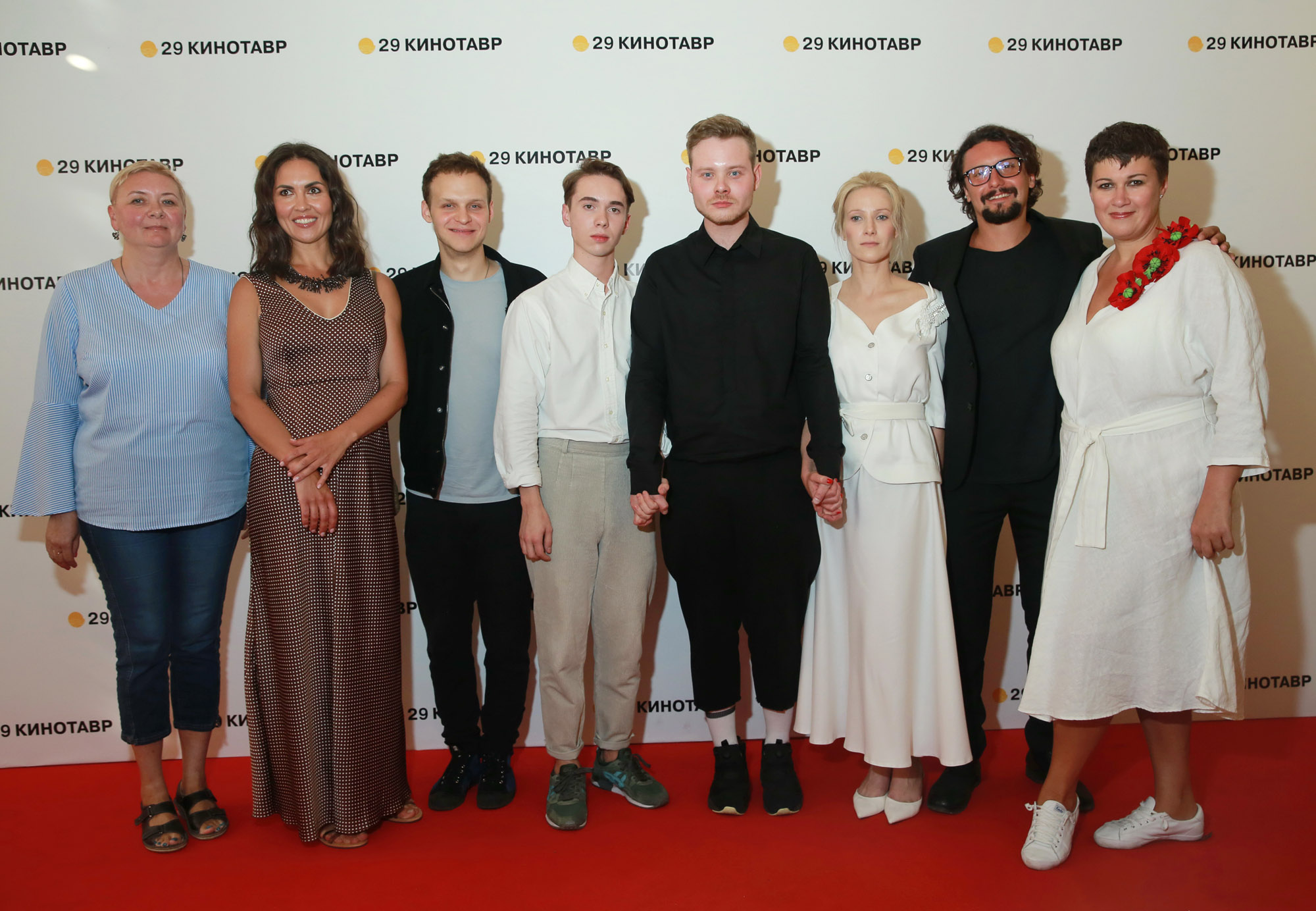 Фото - Подбросы: 2000x1384 / 442.34 Кб