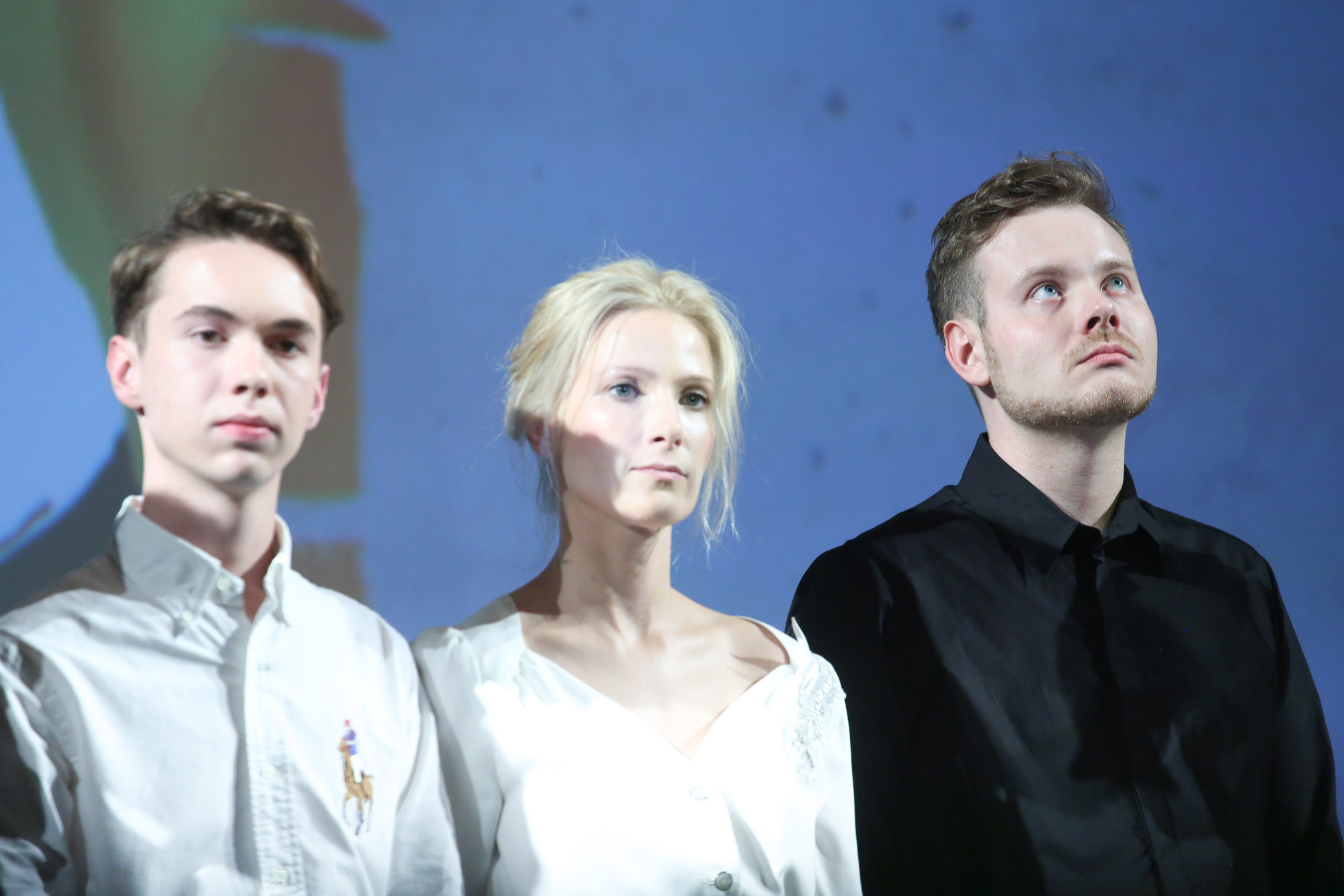 Фото - Подбросы: 2000x1333 / 277.68 Кб