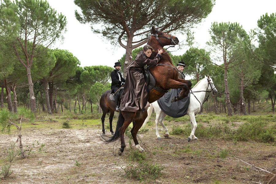 Фото - Мата Хари: 900x600 / 121.47 Кб
