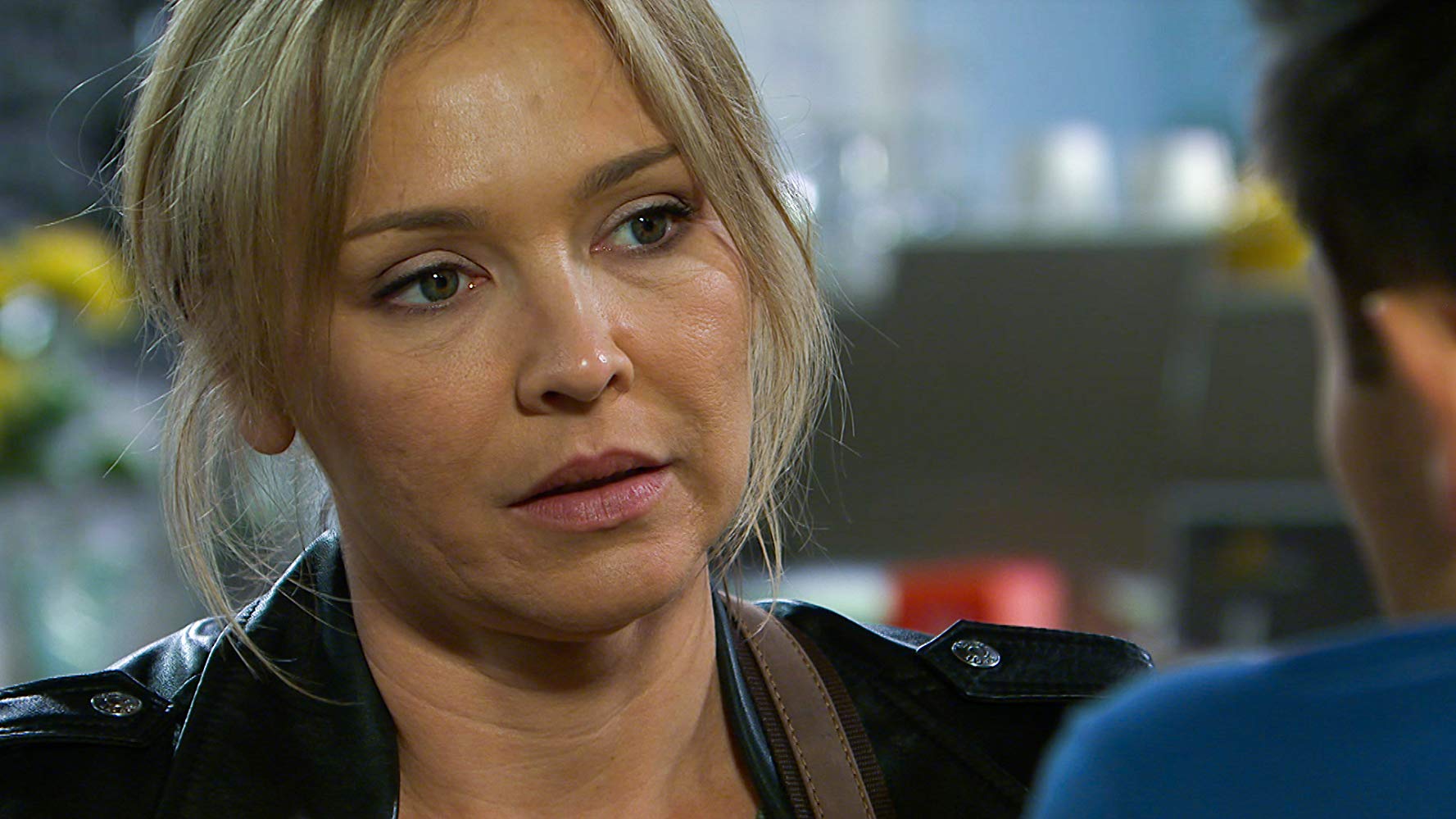 Фото - Соседи: 1777x999 / 147.81 Кб