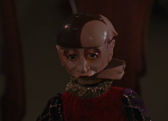 Фото - Повелитель кукол: 714x513 / 59.18 Кб