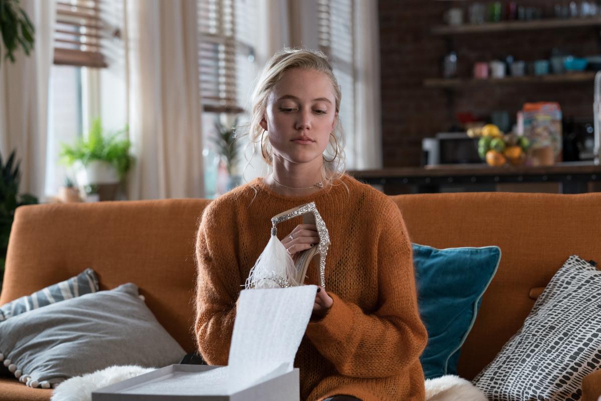 Фото - В объятиях лжи: 1200x800 / 108.16 Кб