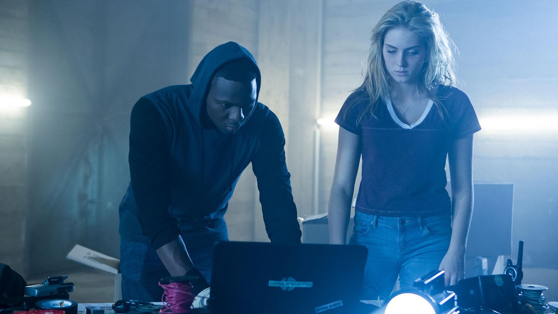 Фото - Осатаневший: 1777x1000 / 135.58 Кб