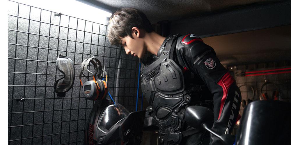 Фото - Авангард: Арктические волки: 1000x500 / 74.38 Кб