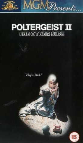 Фото - Полтергейст 2: Обратная сторона: 275x475 / 23 Кб