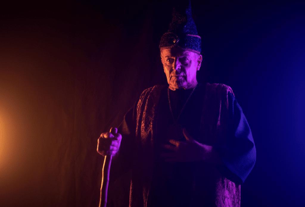 Фото - Король-рыцарь: 1024x695 / 30.35 Кб