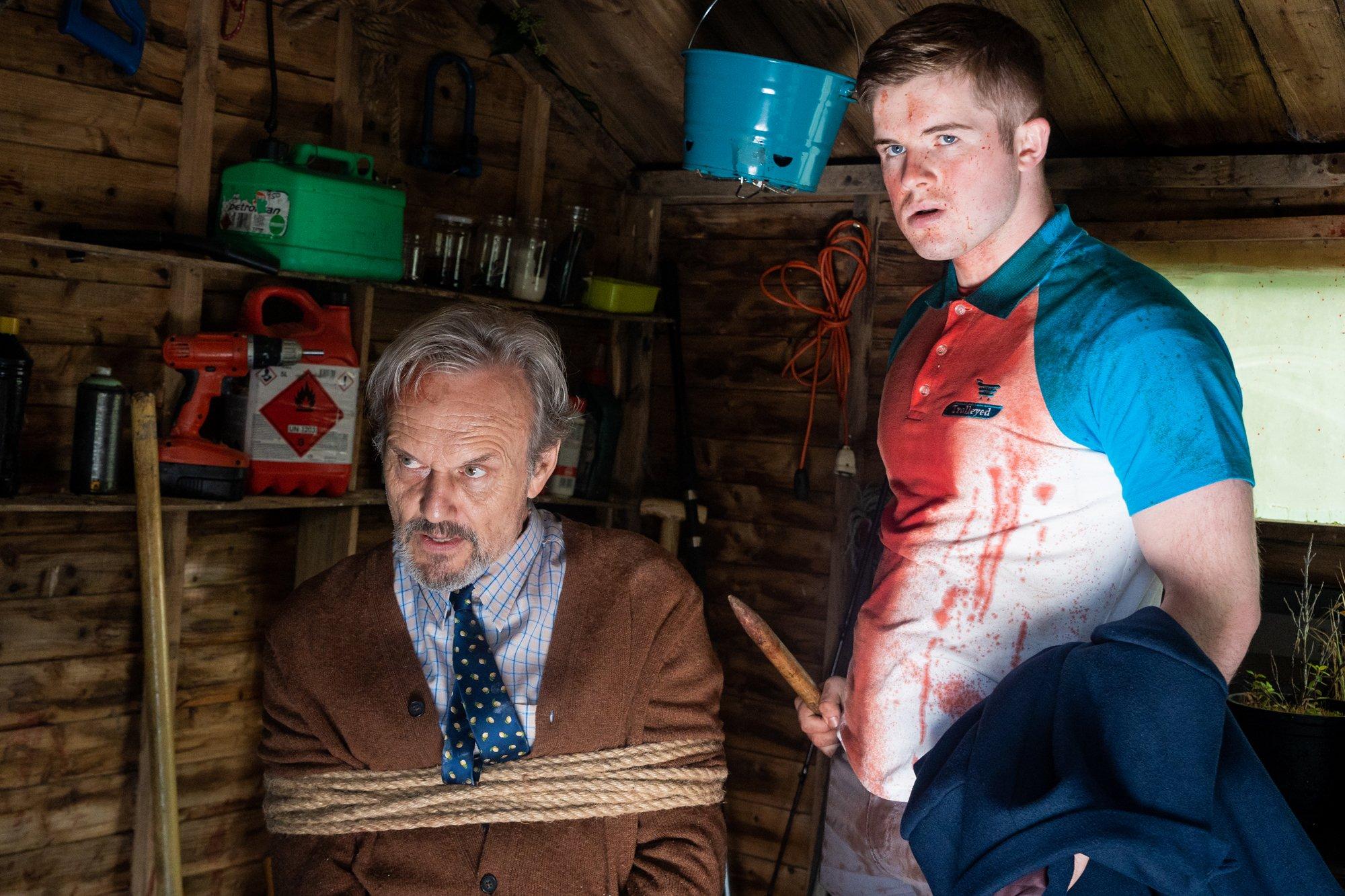 Фото - Let the Wrong One In: 2000x1333 / 387.05 Кб