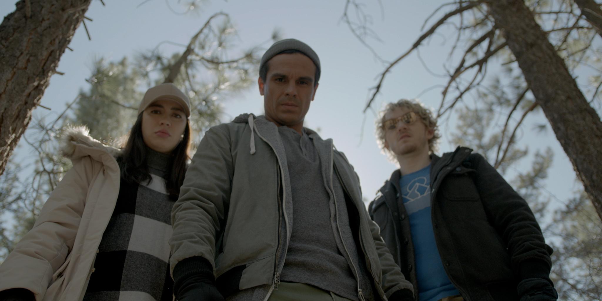 Фото - Old Strangers: 2048x1024 / 151.08 Кб