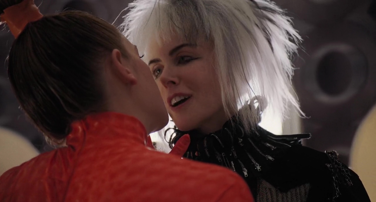 Фото - Как разговаривать с девушками на вечеринках: 1280x688 / 360 Кб