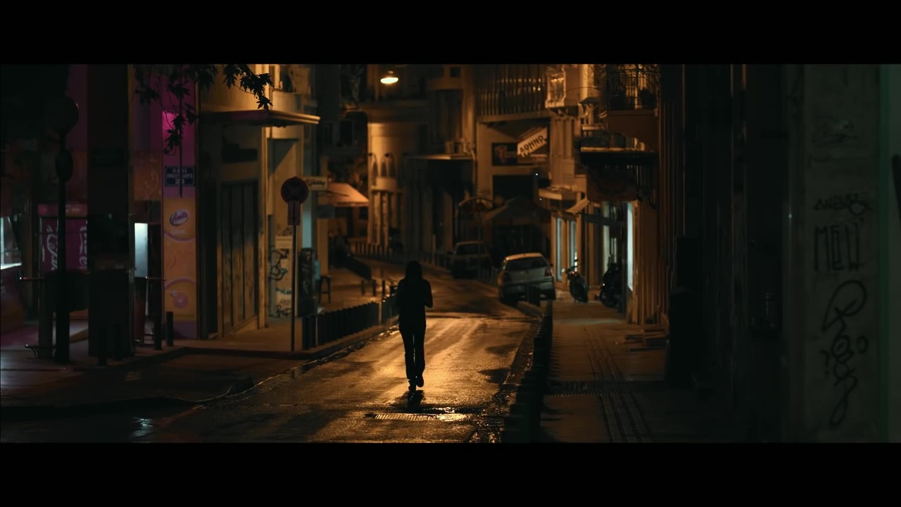 Фото - Worlds Apart: 1280x720 / 146 Кб