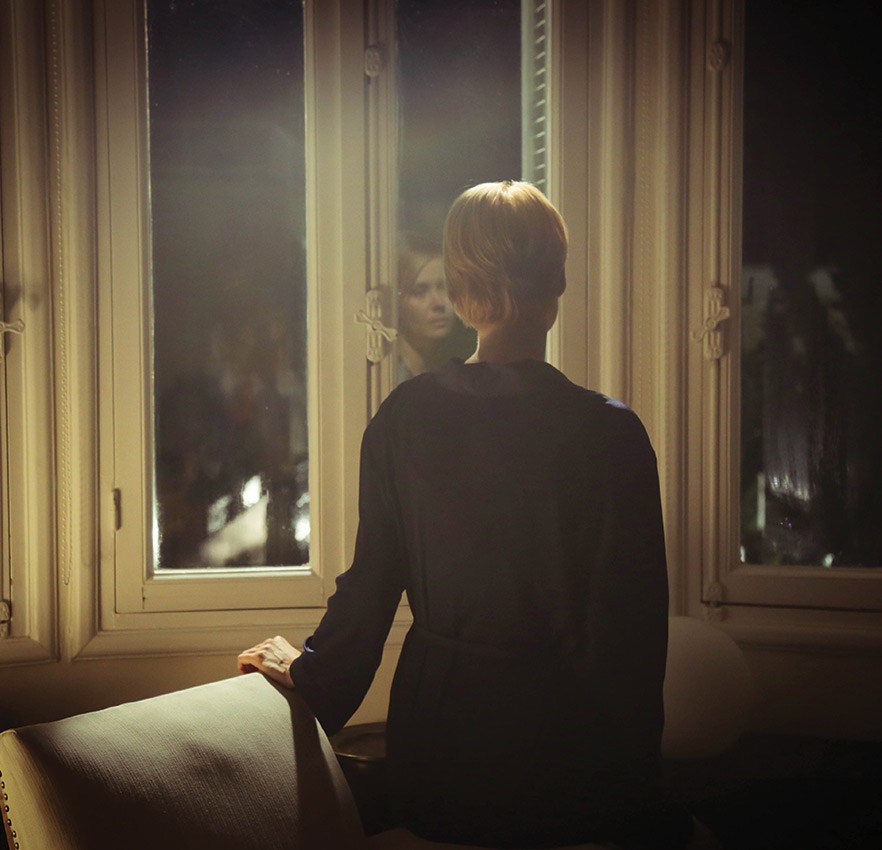 Фото - Worlds Apart: 882x850 / 105 Кб