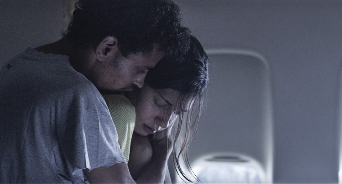 Фото - Worlds Apart: 1152x619 / 122 Кб