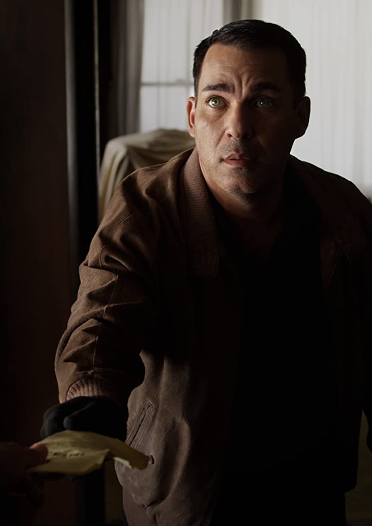 Фото - : 725x1024 / 32 Кб