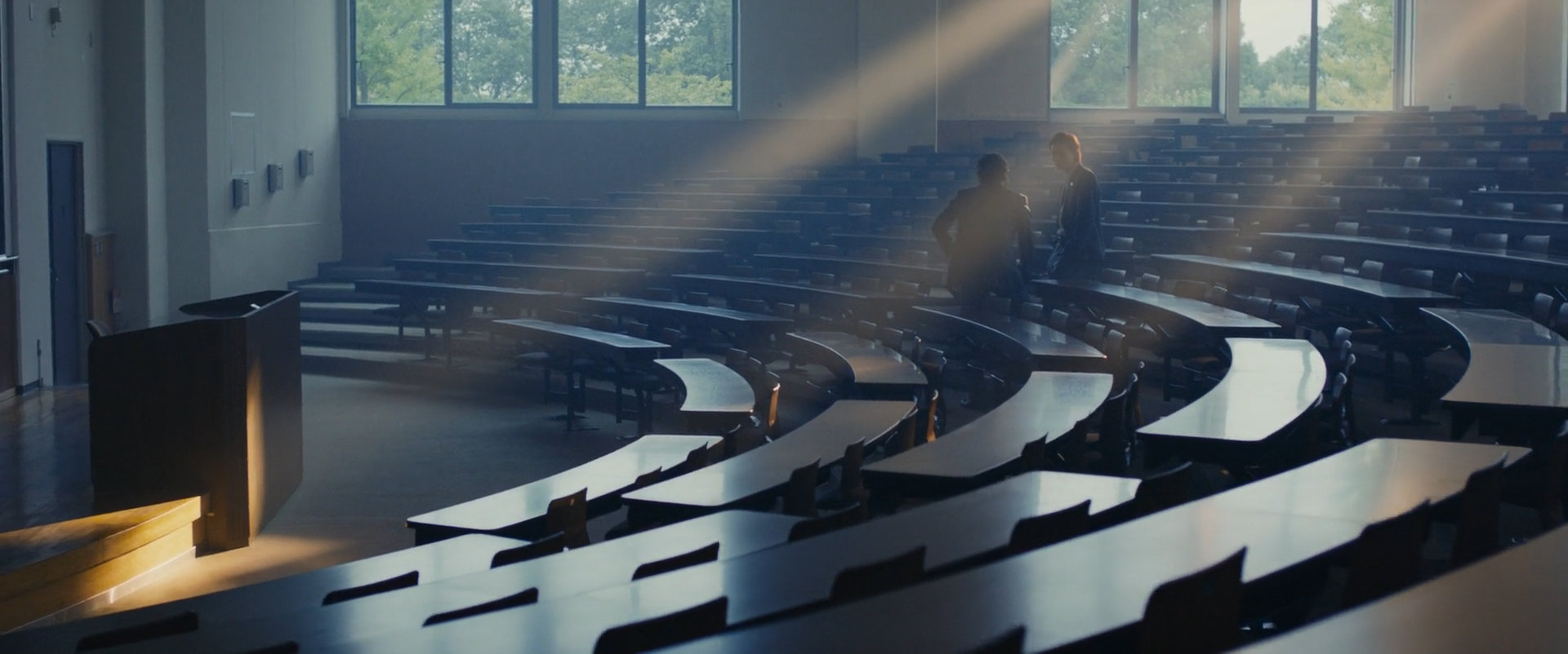 Фото - : 1920x802 / 188 Кб