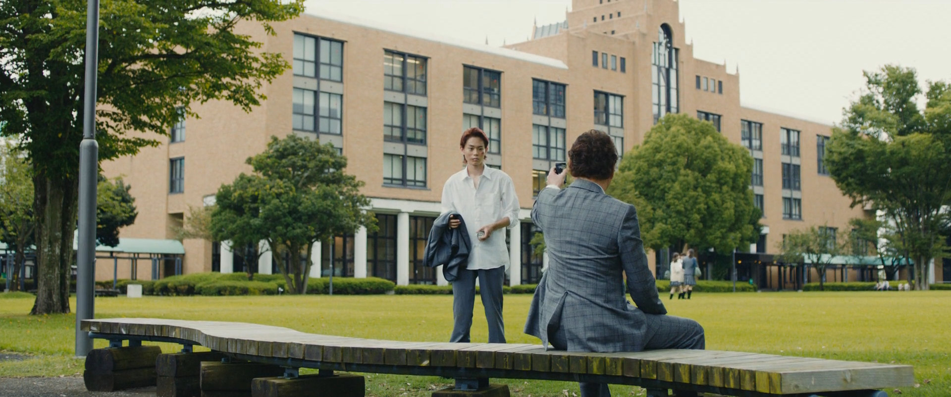 Фото - : 1920x802 / 320 Кб