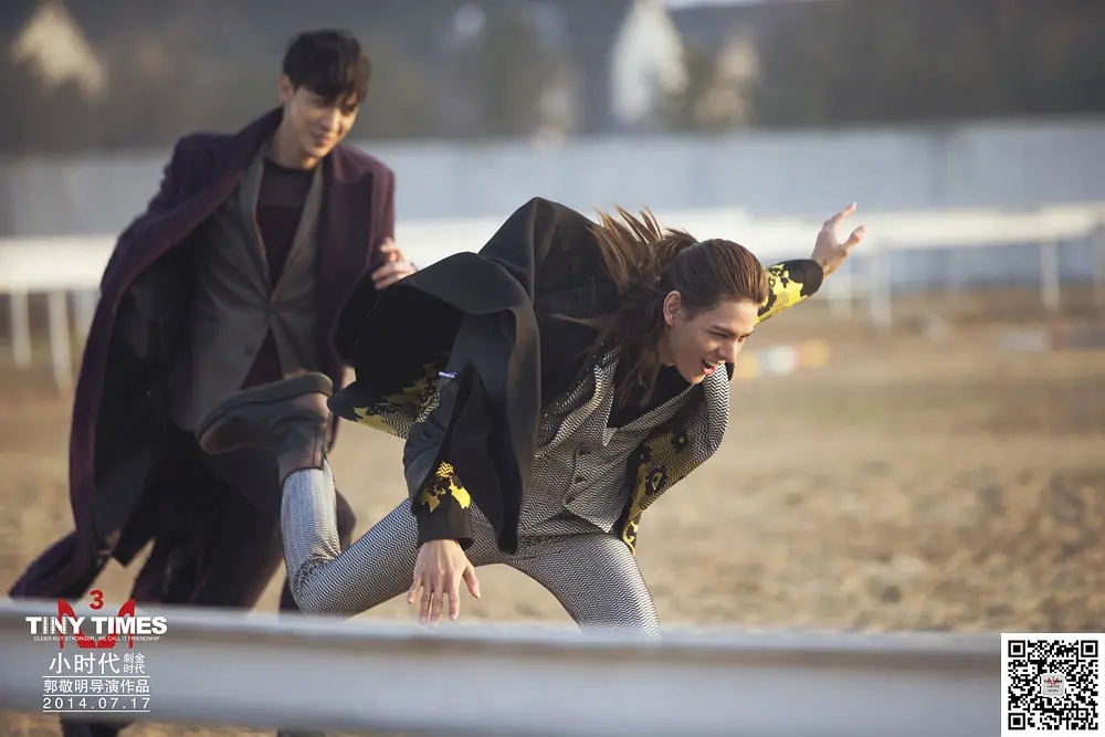 Фото - : 1000x667 / 144 Кб