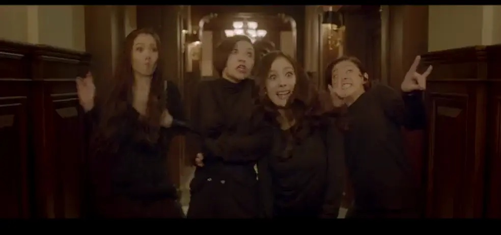 Фото - : 984x461 / 59 Кб