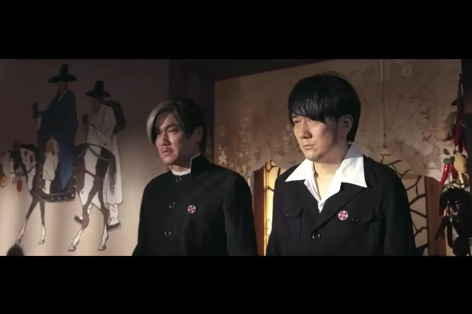 Фото - : 960x640 / 75 Кб