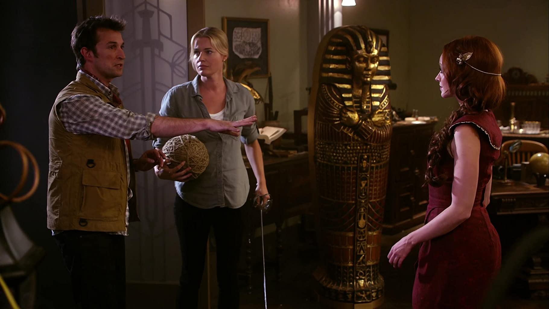 Фото - : 1820x1024 / 110 Кб