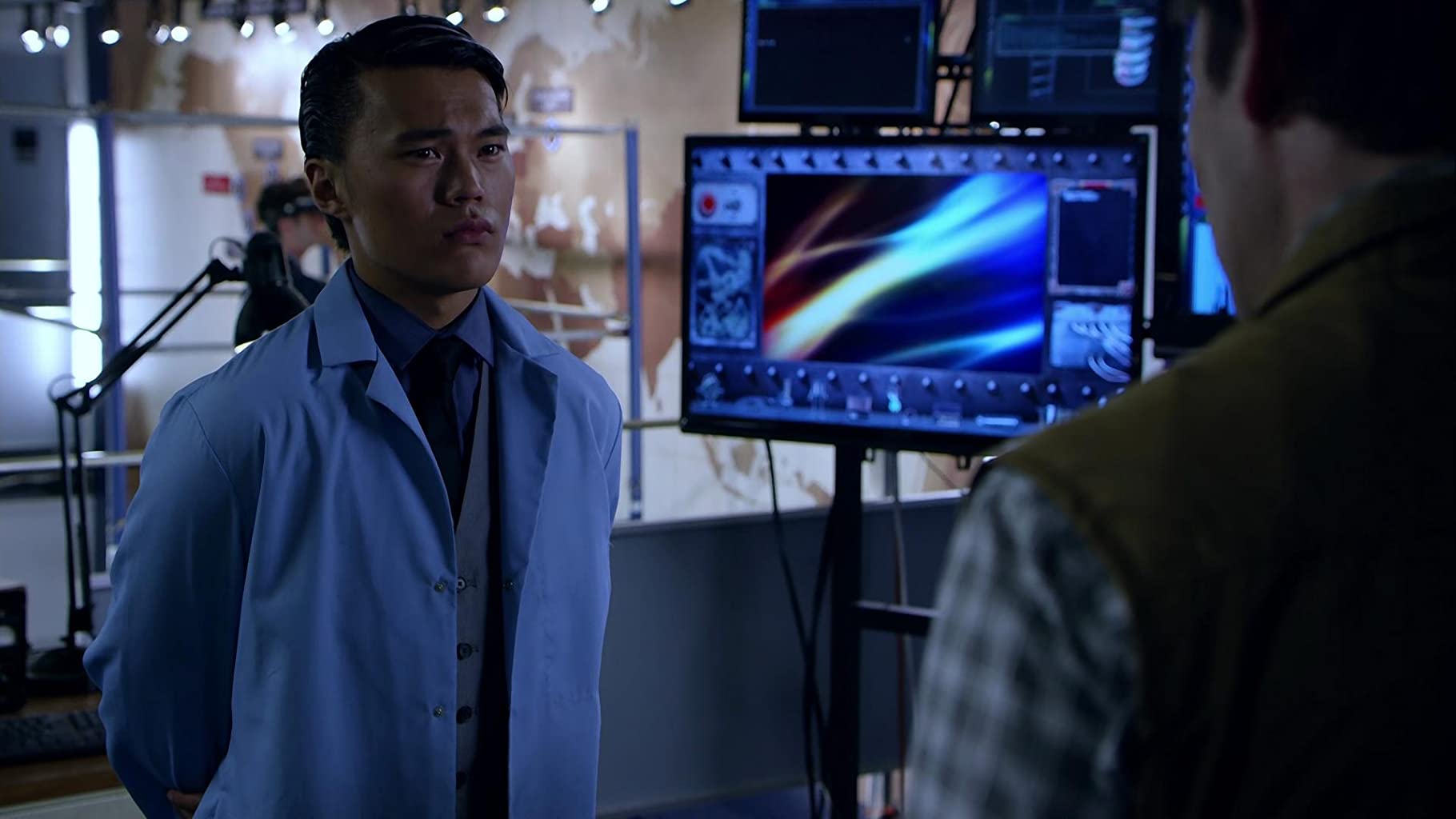 Фото - : 1820x1024 / 101 Кб