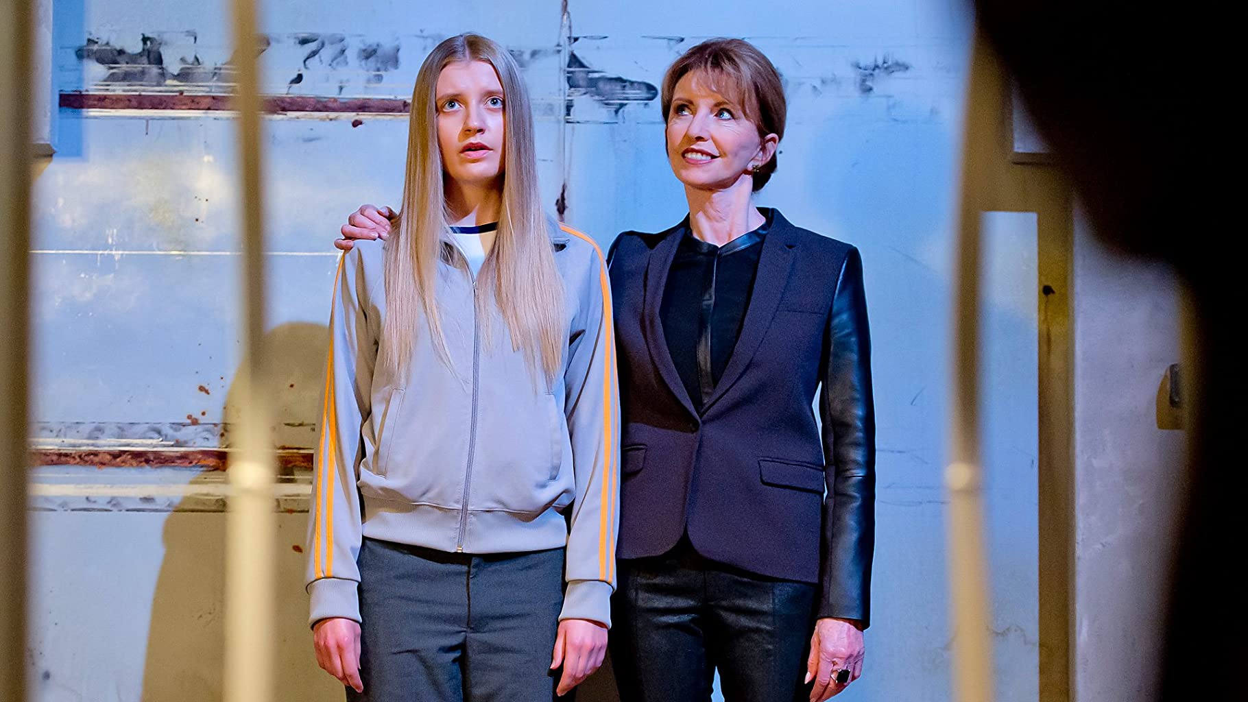 Фото - : 1820x1024 / 182 Кб