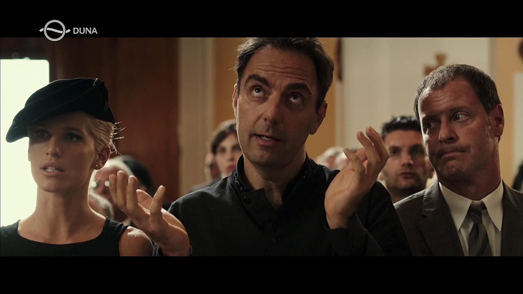 Фото - : 1820x1024 / 81 Кб