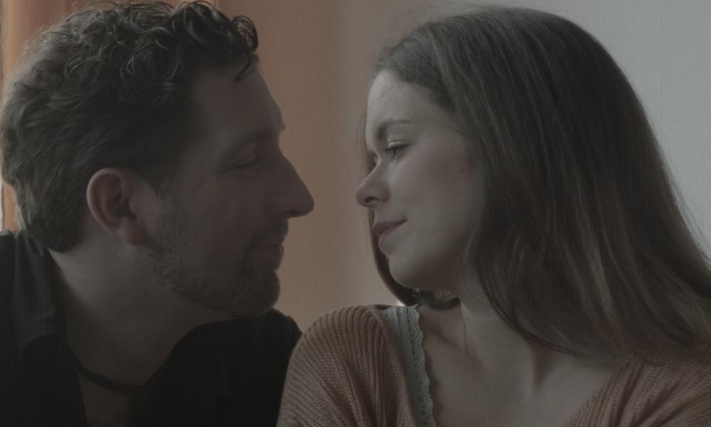 Фото - : 1000x600 / 35 Кб