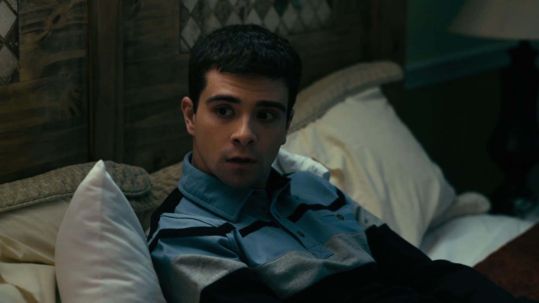 Фото - : 1820x1024 / 70 Кб