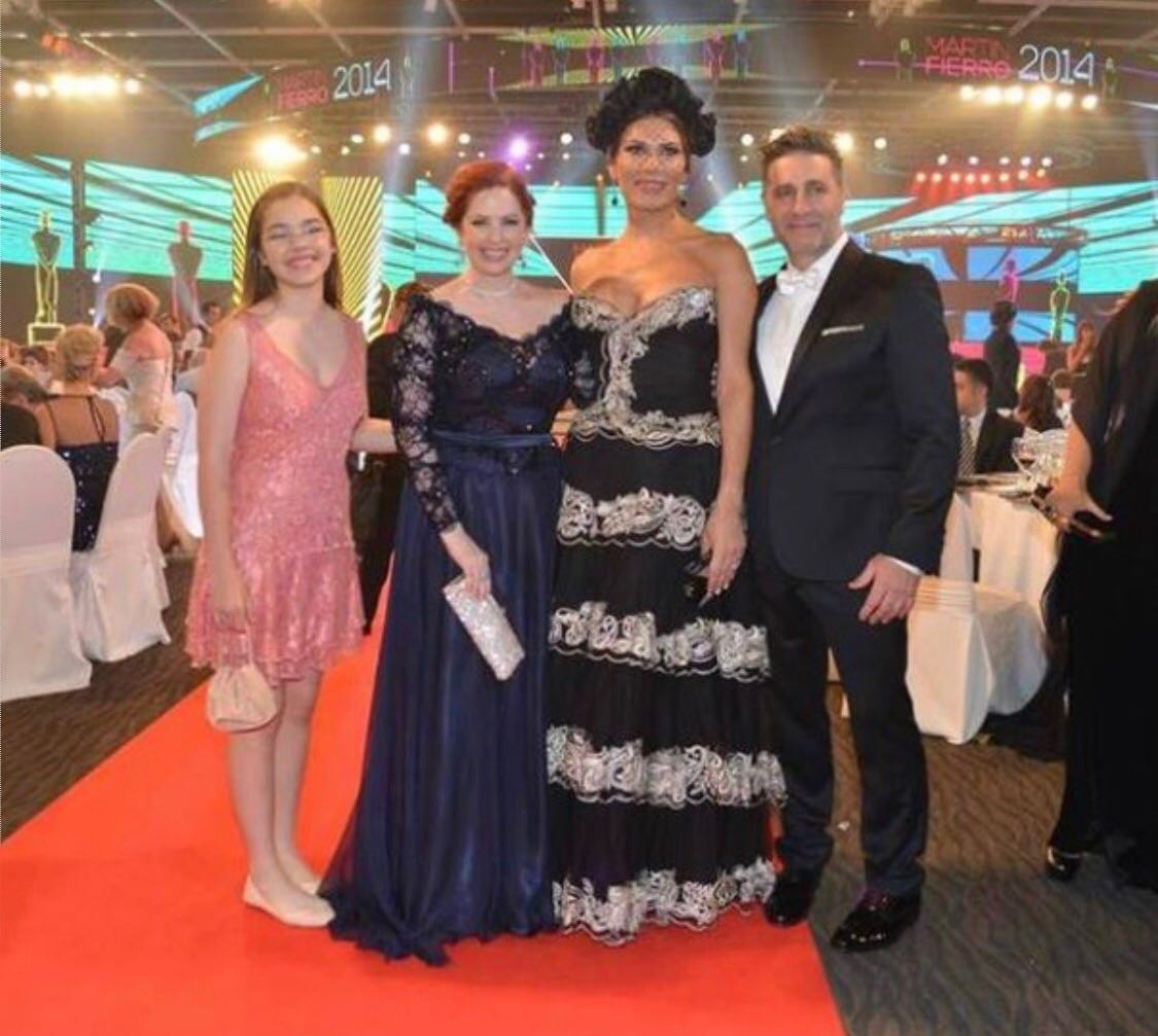 Фото - : 1125x1007 / 149 Кб