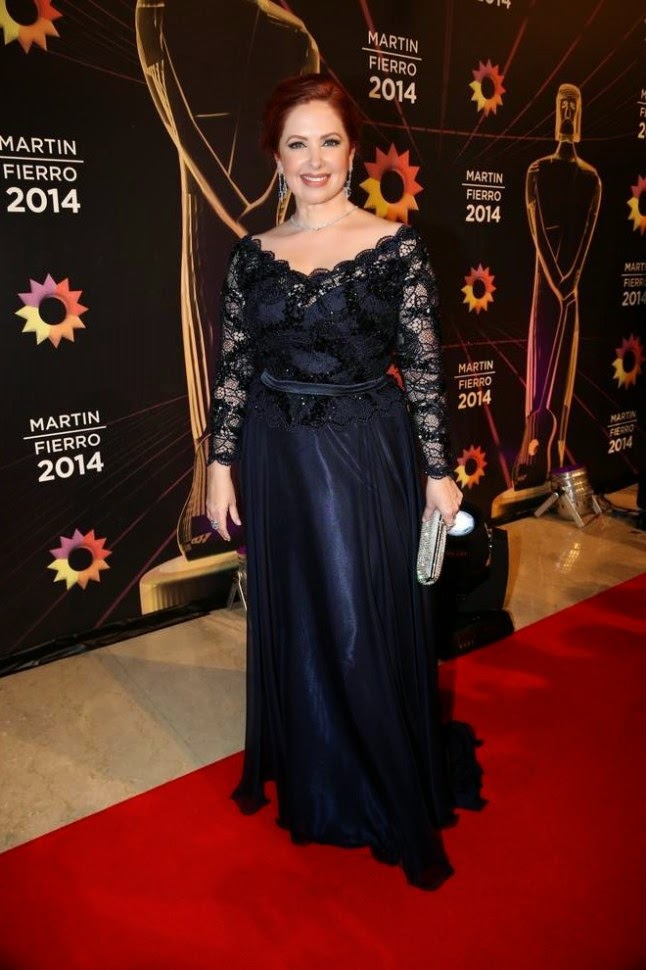 Фото - : 646x970 / 96 Кб