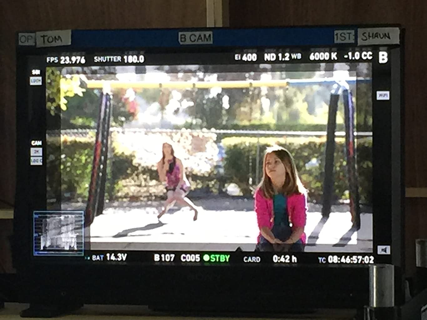 Фото - : 1365x1024 / 107 Кб