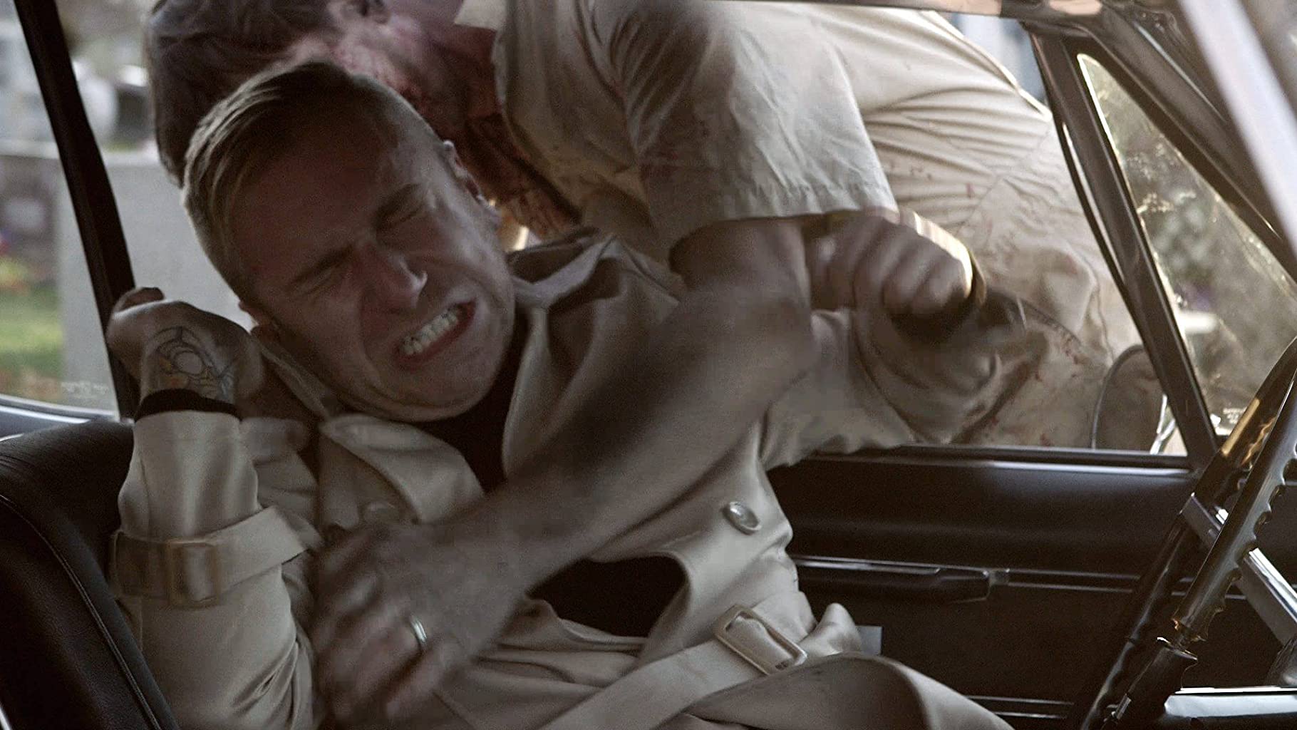 Фото - : 1820x1024 / 163 Кб