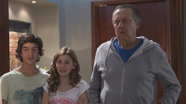 Фото - : 640x360 / 25 Кб