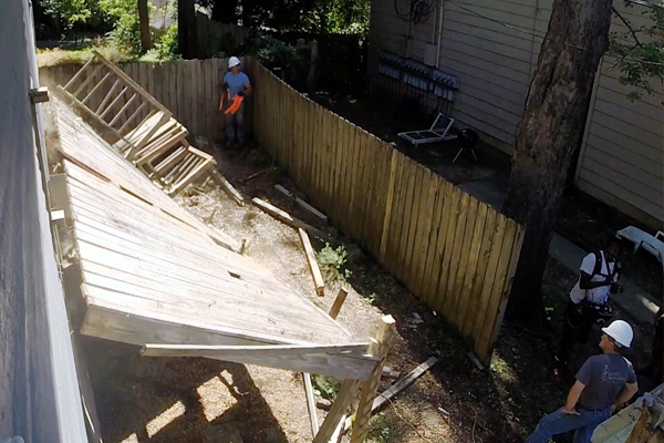 Фото - : 600x400 / 209 Кб