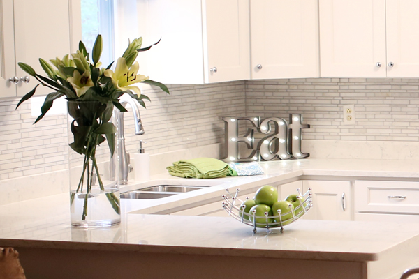 Фото - : 600x400 / 160 Кб