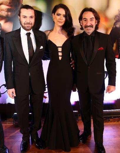 Фото - : 407x520 / 51 Кб