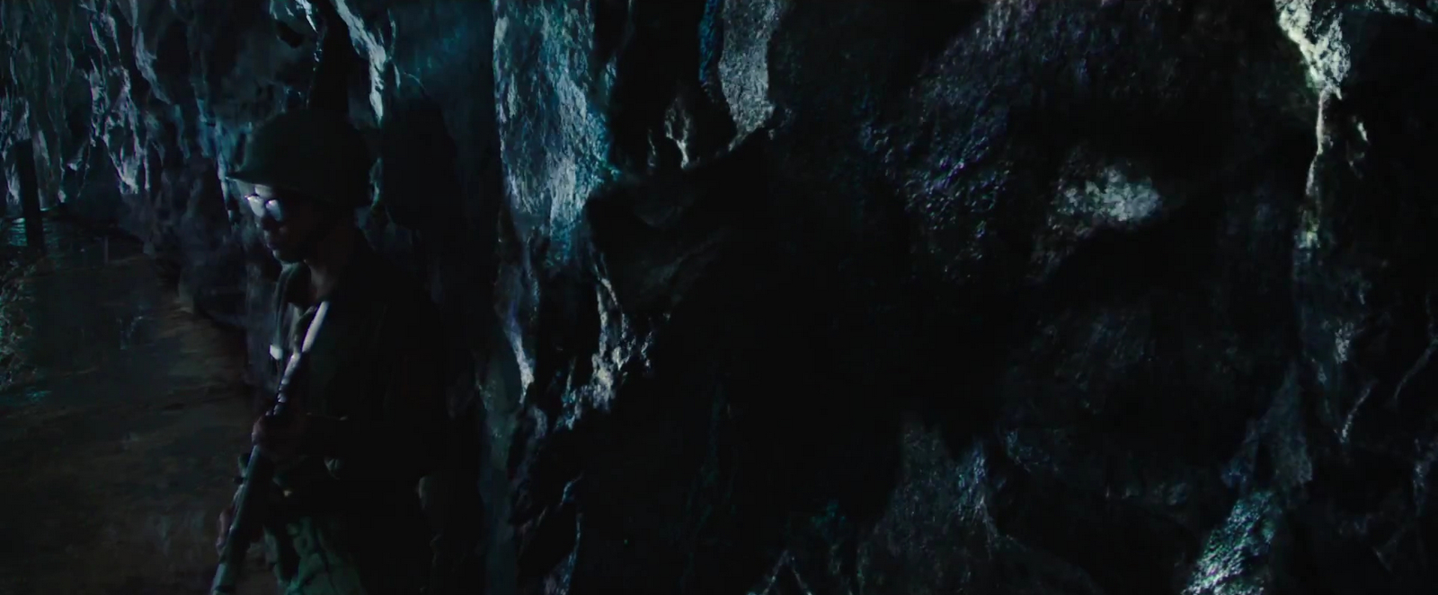 Фото - : 1600x663 / 584 Кб