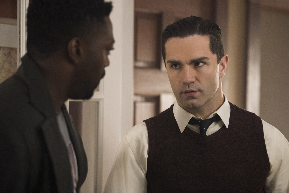 Фото - Супергёрл: 1200x801 / 571 Кб