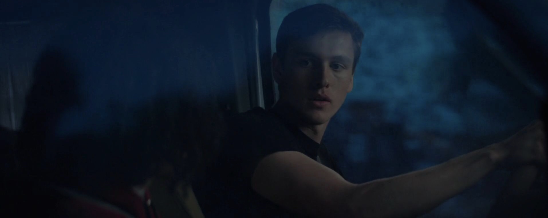 Фото - Темные отражения: 1914x761 / 119 Кб